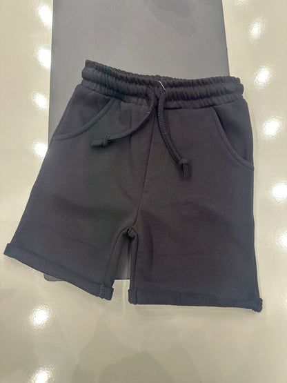 Zwarte korte broek